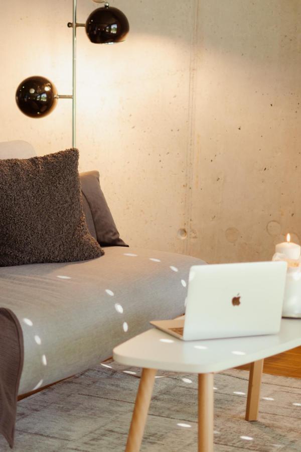 Kurpark Loft: Terrace Retreat With Free Parking *