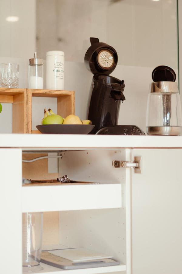 Kurpark Loft: Terrace Retreat With Free Parking Apartment