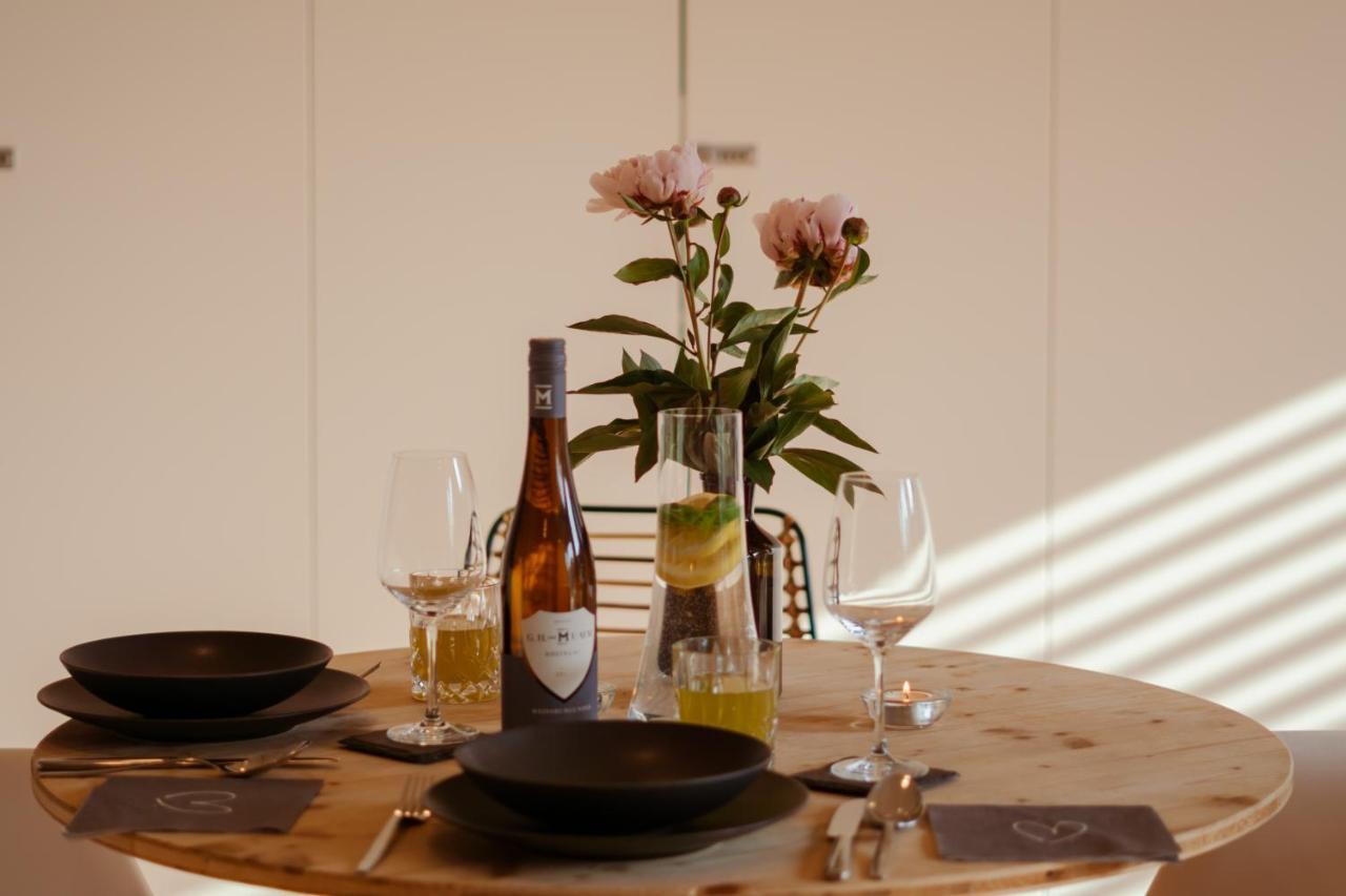 Kurpark Loft: Terrace Retreat With Free Parking Wiesbaden
